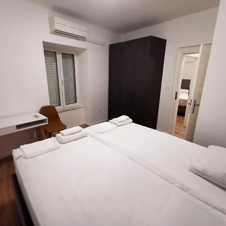 Mama H Apartment *